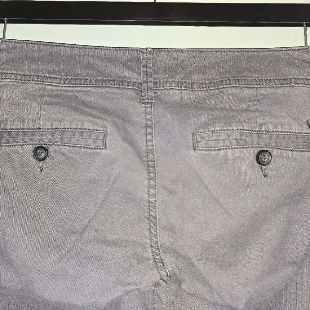 American Eagle Stretch Chinos in Gray, Size 2 Regular, 2012, Style 2076 #4 - Picture 9 of 10